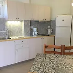 Galini And Apartamento *